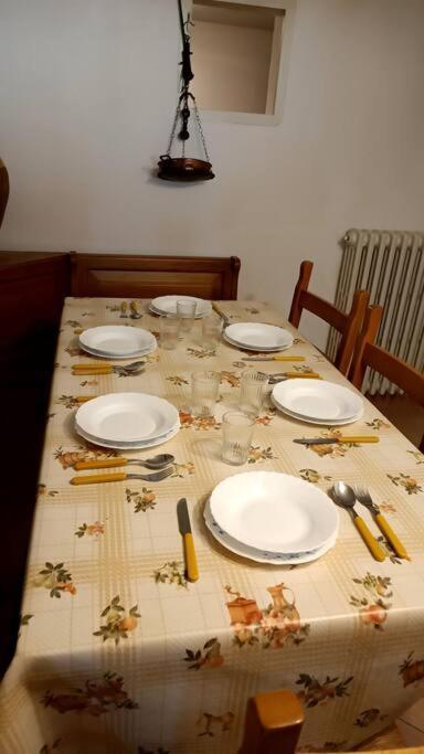 Taverna Abitazione A 15 Km Da Firenze Прато Экстерьер фото