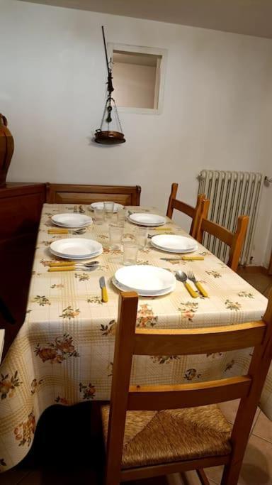 Taverna Abitazione A 15 Km Da Firenze Прато Экстерьер фото